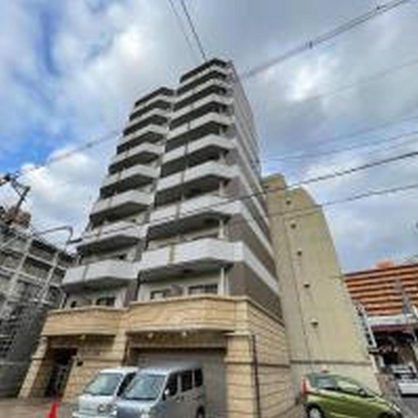 グランディ701 * Ōsaka